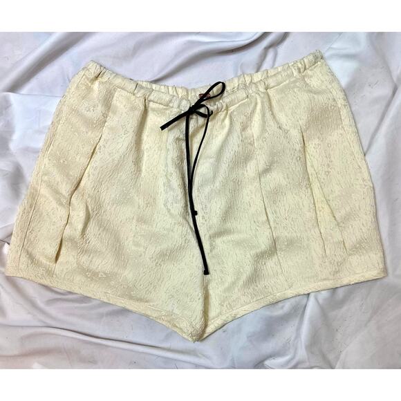Free People Pearl Satin Shorts Drawstring Waist Tofu L - Picture 8 of 16